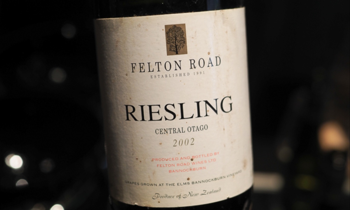 Felton Road Rejects Fine Wine Label, Embraces Accessibility and Regenerative Winemaking