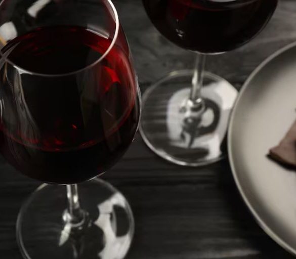 Wine and Chocolate Pairings You’ll Love