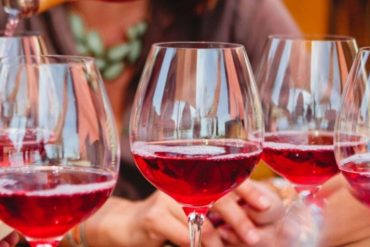 How to Appreciate Wine Aromas