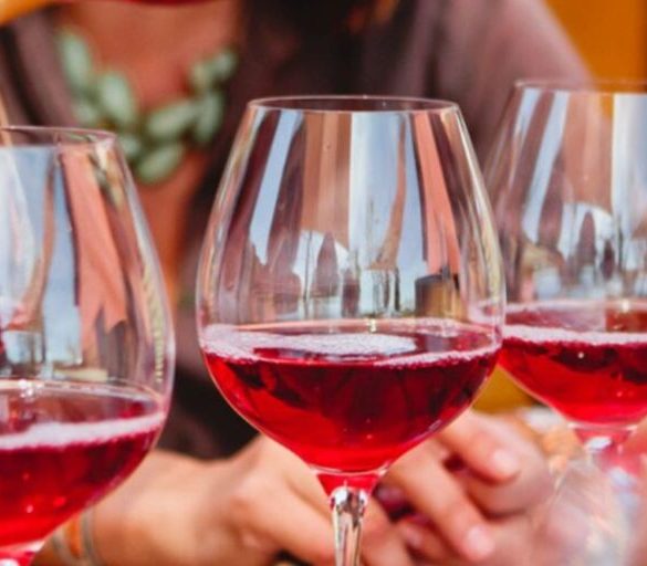 How to Appreciate Wine Aromas