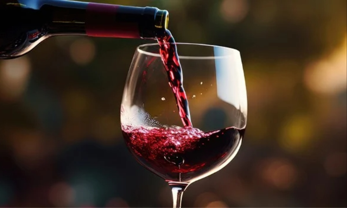 Mid-Strength Wines May Bridge Gap Between Health Trends and Traditional Wine Culture